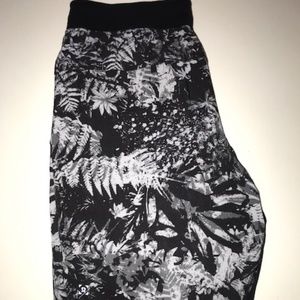 NWT Lululemon Men T.H.E. Shorts 9" Medium Liner